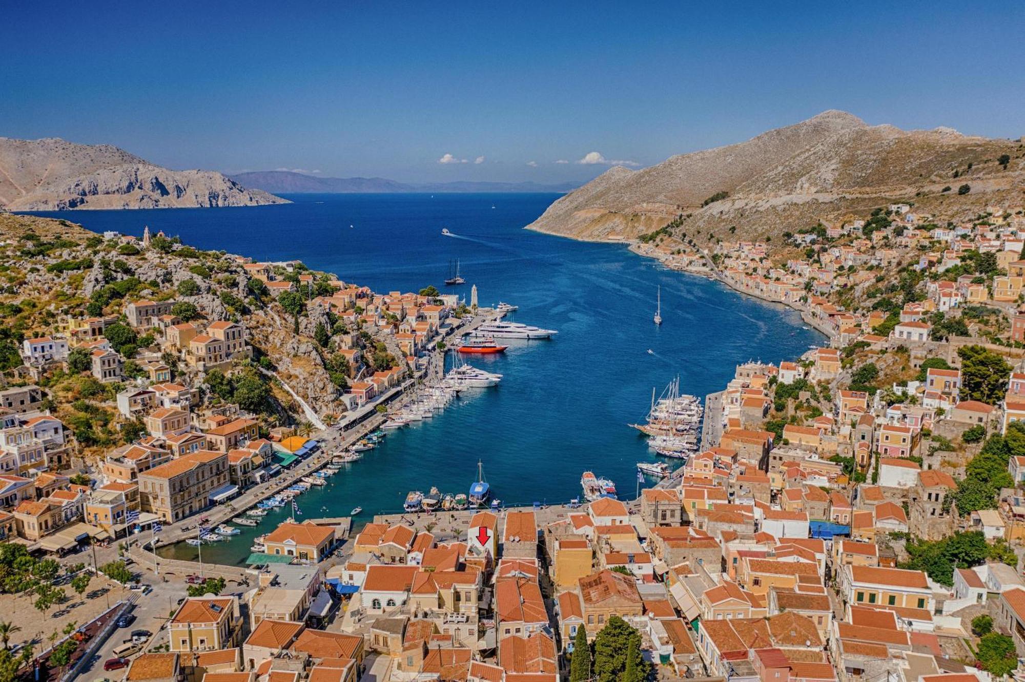 Over The Sea Apartments Symi Exterior photo